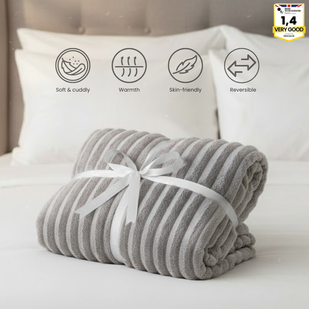 Cuddly Wonder Deluxe – Extra-Large Premium Fleece Blanket